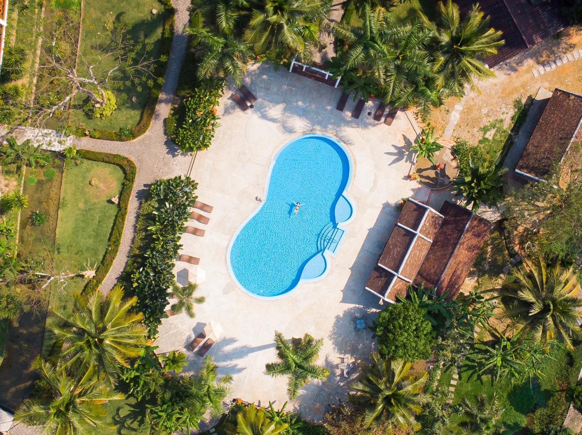 Santi Resort & Spa Luang Prabang Exterior photo